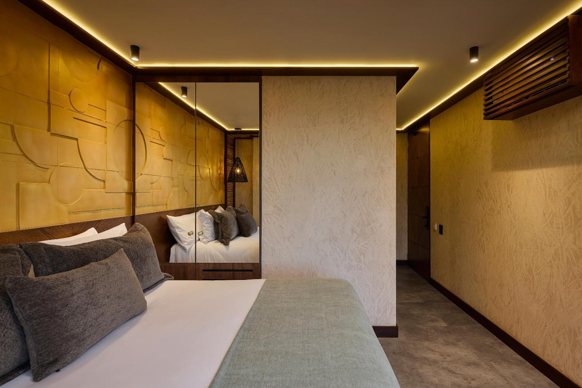 Golden Valley Hotel 메딜린 외부 사진
